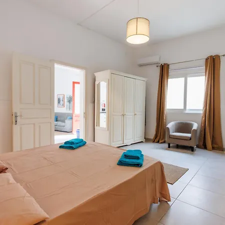 Cozy 2br In St Julians By Quicktrips Saint Julian's