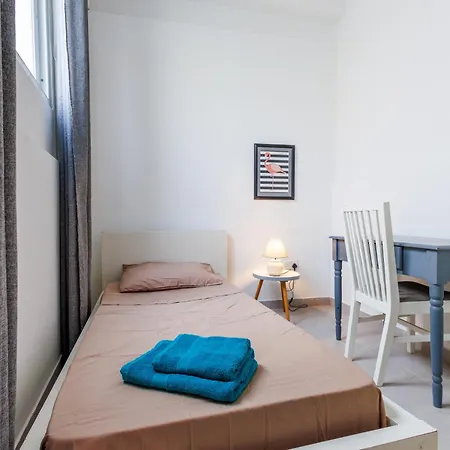 Cozy 2br In St Julians By Quicktrips Saint Julian's